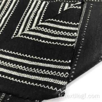 Tissu à tricoter avec ligne noire et blanche